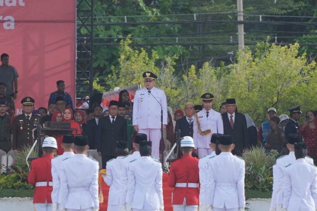 Dipimpin Wali Kota Munafri, Upacara HUT ke-80 RI Makassar Berlangsung Khidmat di Lapangan Karebosi