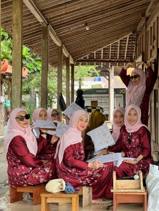 Dekranasda Makassar Belajar Pelestarian Budaya di Kampung Batik Giriloyo