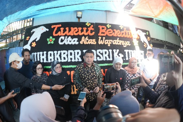 Munafri-Aliyah Serahkan Santunan bagi Keluarga Korban DPRD Makassar