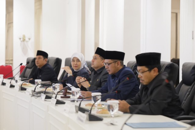 Munafri–Aliyah Hadiri Pengesahan APBD-P: Rp5,1 Triliun untuk Program Prioritas Kota