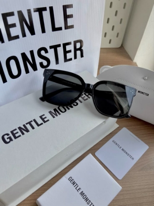 Gentle Monster Gugat Blue Elephant Atas Dugaan Peniruan Desain Kacamata