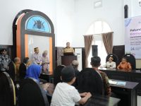 Di Era Kepemimpinan Munafri, Bahasa Makassar Dihidupkan Lewat Kamus Masuk Sekolah