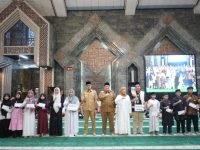 Ramadan Penuh Berkah, Wali Kota Munafri Berbagi Kebahagiaan Bersama Ribuan Anak Yatim.