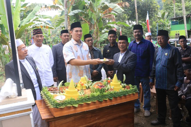 Bupati Pangkep Apresiasi Pembangunan Yayasan Bola Pangaji Arrawi, Gedung 4 Lantai Resmi Dimulai di Mandalle