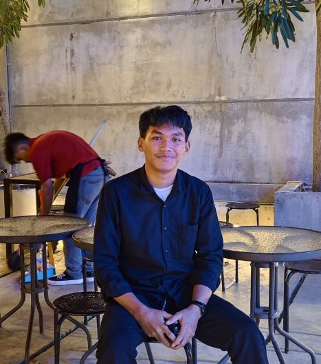 KETIKA PENDIDIKAN KEHILANGAN MAKNA PEMBEBASAN.