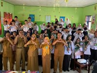 Maraknya Pernikahan Usia Dini, Mahasiswa KKN UIN Alauddin Makassar Angkatan 78 Gelar Sosialisasi Pencegahan di SMP Negeri 3 Tanasitolo